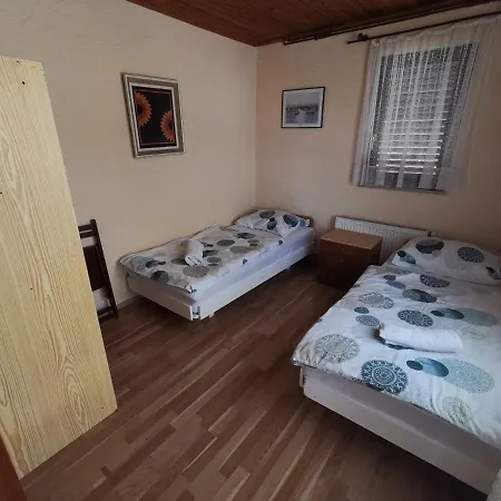 Guest house Dijana *