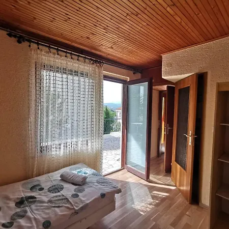 Guest house Dijana *